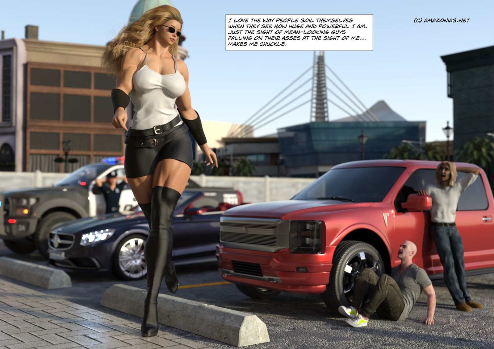 muscular mini giantess